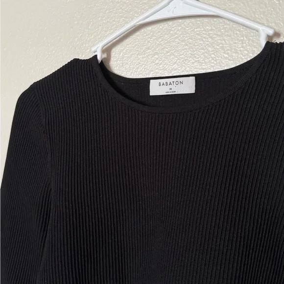 Aritzia Babaton Black Ribbed Sculpt Knit Cropped Longsleeve Women’s M - Picture 4 of 6